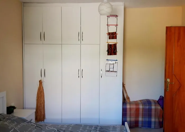 Sunny Apartment In Quiet Part Of Centre