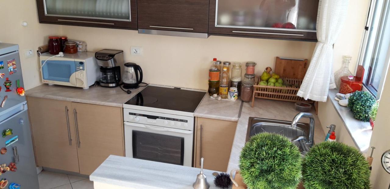 Apartment Sunny In Quiet Part Of Centre Sarande